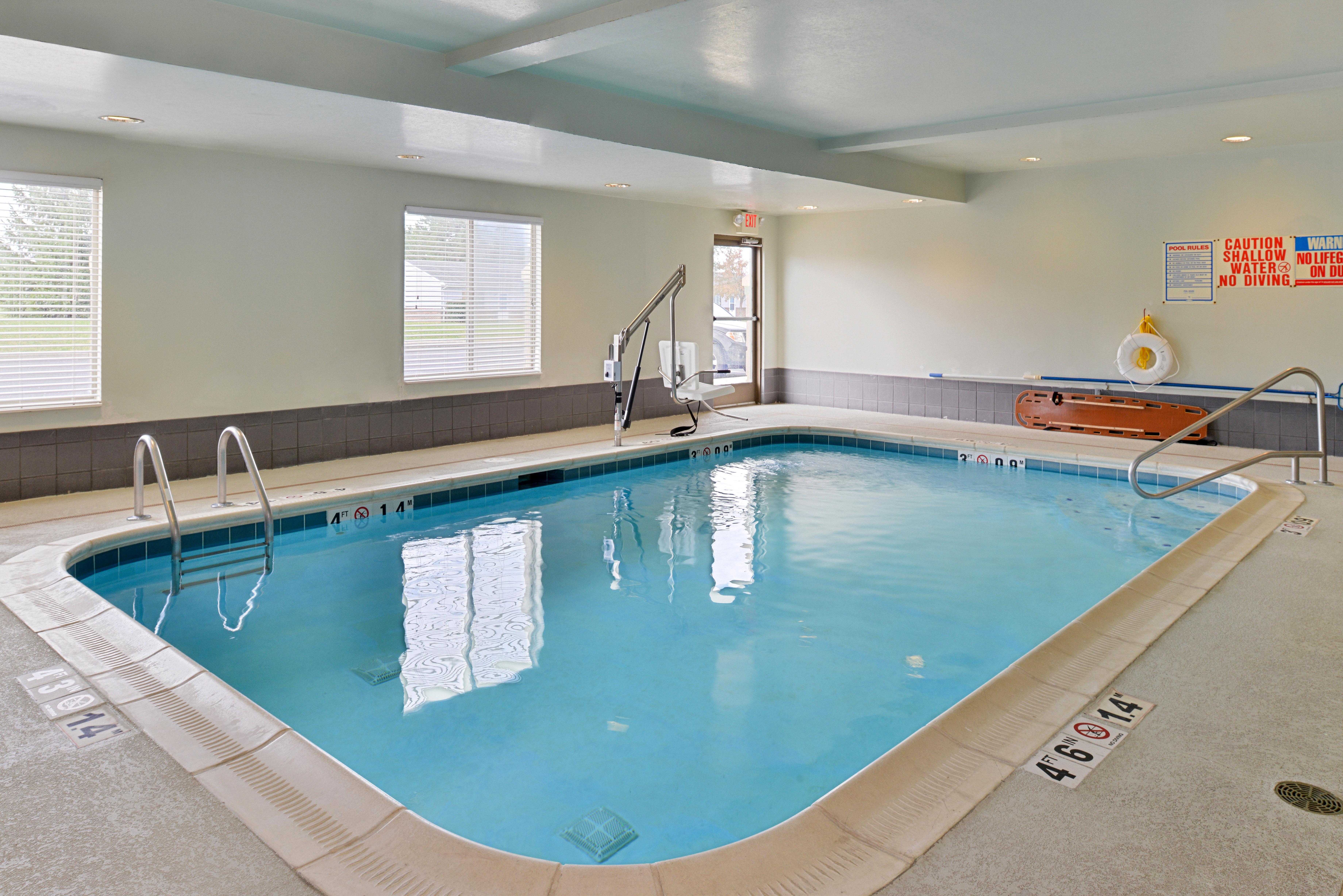Holiday Inn Express Hotel & Suites Greenville By Ihg Exteriör bild