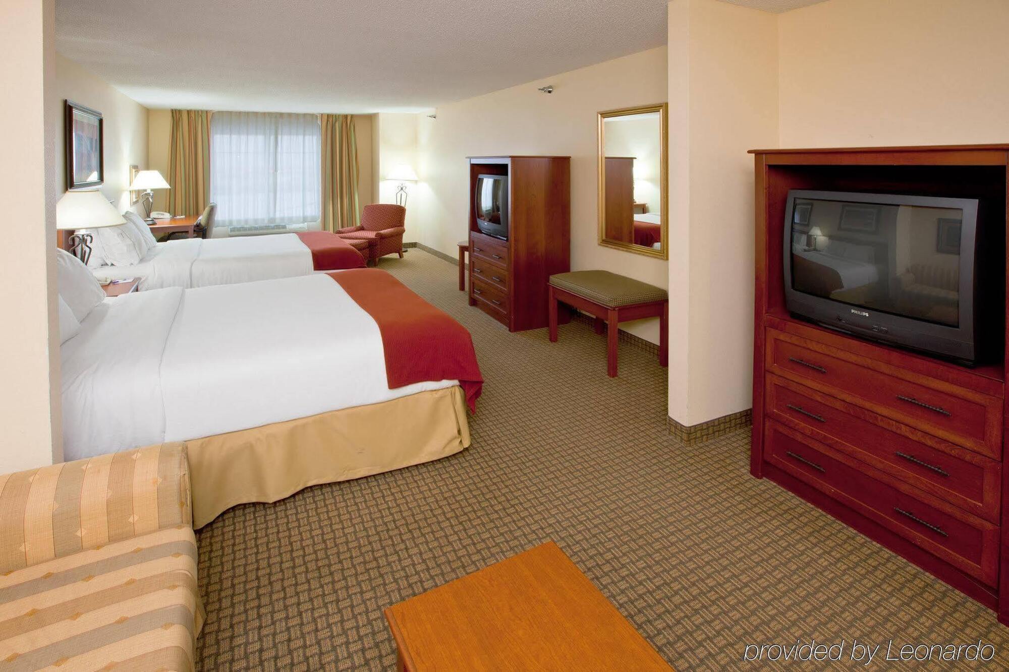 Holiday Inn Express Hotel & Suites Greenville By Ihg Exteriör bild